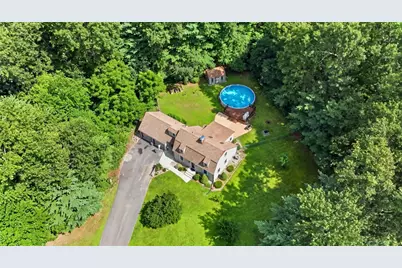 75 Tioga St, Springfield, MA 01128 - Photo 4
