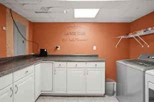 75 Tioga St, Springfield, MA 01128 - Photo 28