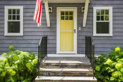 4 Commodore Ter, Boston, MA 02136 - Photo 2