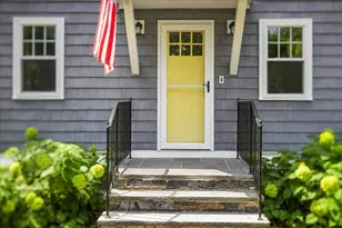 4 Commodore Terrace, Boston, MA 02136 - Photo 2