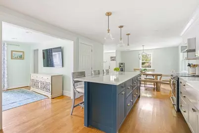 4 Commodore Ter, Boston, MA 02136 - Photo 8