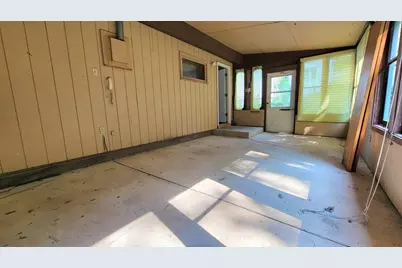 27 Richie Rd, Douglas, MA 01516 - Photo 12