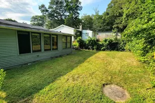 27 Richie Rd, Douglas, MA 01516 - Photo 18