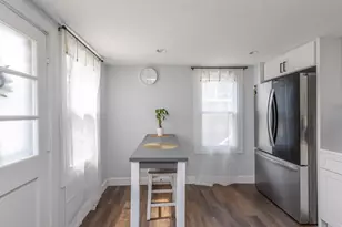 9 Lawrence St, Woburn, MA 01801 - Photo 10