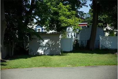 9 Lawrence St #1, Woburn, MA 01801 - Photo 40