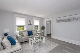 9 Lawrence St, Woburn, MA 01801 - Photo 24