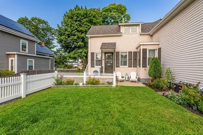 9 Lawrence St #1, Woburn, MA 01801 - Photo 2