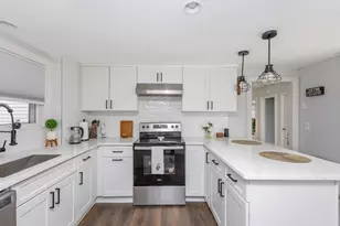 9 Lawrence St, Woburn, MA 01801 - Photo 1