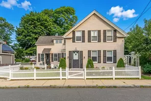 9 Lawrence St, Woburn, MA 01801 - Photo 42