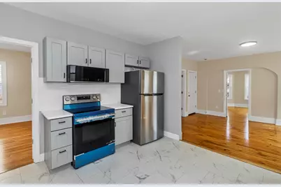 58 Euclid Ave, Springfield, MA 01108 - Photo 6