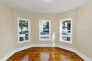 58 Euclid Ave, Springfield, MA 01108 - Photo 8