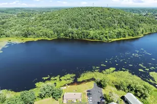 4 Glen Devin St, Amesbury, MA 01913 - Photo 32