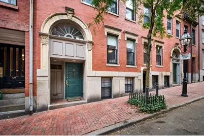 57 West Cedar Street #2, Boston, MA 02114 - Photo 4