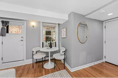 57 West Cedar Street #2, Boston, MA 02114 - Photo 2