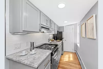 57 West Cedar Street #2, Boston, MA 02114 - Photo 8