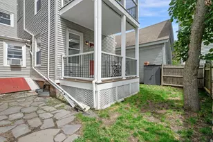 21 School St, Somerville, MA 02143 - Photo 26
