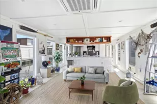 1 Pier 8 13th St, Boston, MA 02129 - Photo 4