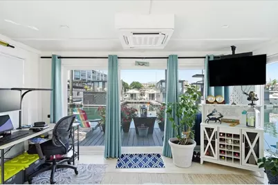 1 Pier 8 13th St #B28, Boston, MA 02129 - Photo 6