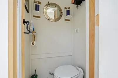 1 Pier 8 13th St #B28, Boston, MA 02129 - Photo 16