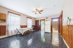 198 Eugenia St, New Bedford, MA 02745 - Photo 18