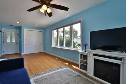 108 Lakeshore Dr, Marlborough, MA 01752 - Photo 6