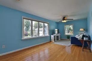 108 Lakeshore Dr, Marlborough, MA 01752 - Photo 4