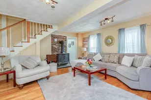 91 Lake St, Tewksbury, MA 01876 - Photo 1