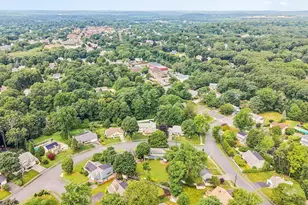 4 Murdoch Rd, Natick, MA 01760 - Photo 32