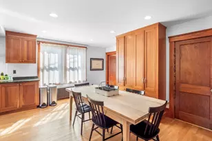 346 Merrimac St, Newburyport, MA 01950 - Photo 14
