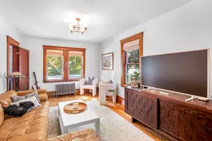 346 Merrimac St, Newburyport, MA 01950 - Photo 10