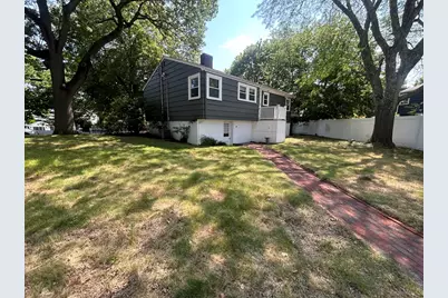 53 Dickson Ave, Arlington, MA 02474 - Photo 2
