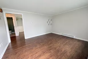 270 Sunderland Rd, Worcester, MA 01604 - Photo 14