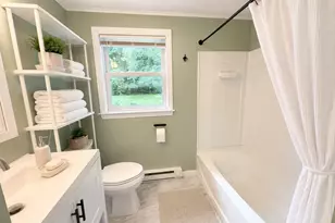 270 Sunderland Rd, Worcester, MA 01604 - Photo 6
