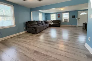 79 Lorchris St, Leominster, MA 01453 - Photo 14