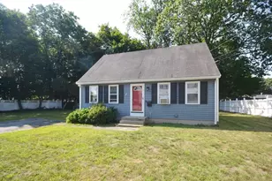 79 Lorchris St, Leominster, MA 01453 - Photo 1