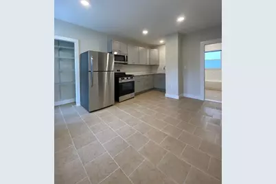 114 Blaisdell St #2, Haverhill, MA 01832 - Photo 4