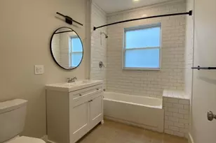 114 Blaisdell St, Haverhill, MA 01832 - Photo 6