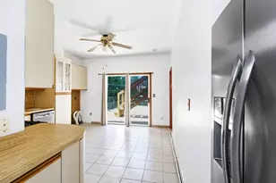 68 Brooks St, Boston, MA 02128 - Photo 8