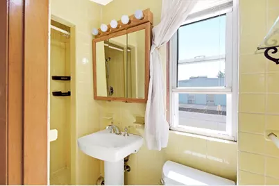 68 Brooks St, Boston, MA 02128 - Photo 38