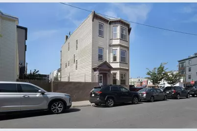 68 Brooks St, Boston, MA 02128 - Photo 2