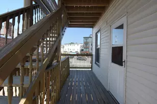 68 Brooks St, Boston, MA 02128 - Photo 26
