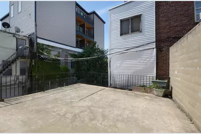 68 Brooks St, Boston, MA 02128 - Photo 12