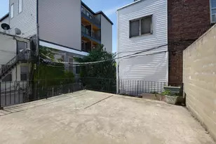 68 Brooks St, Boston, MA 02128 - Photo 12