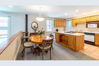 40 N Main St #3, Ipswich, MA 01938 - Photo 8