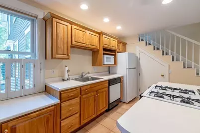 40 N Main St #3, Ipswich, MA 01938 - Photo 10