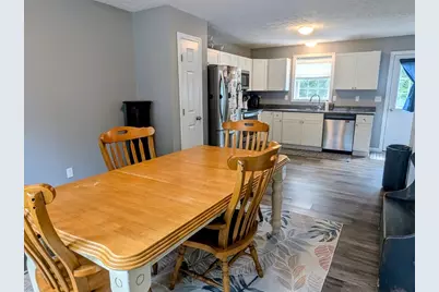 63 Wilson Ave, Athol, MA 01331 - Photo 4