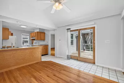 127 Mechanic St #1, Canton, MA 02021 - Photo 6
