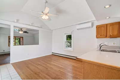 127 Mechanic St #1, Canton, MA 02021 - Photo 4