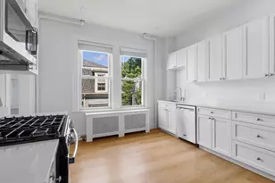 173 Davis St, Brookline, MA 02445 - Photo 14