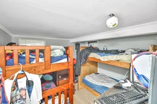 469 Summer St, Brockton, MA 02302 - Photo 14